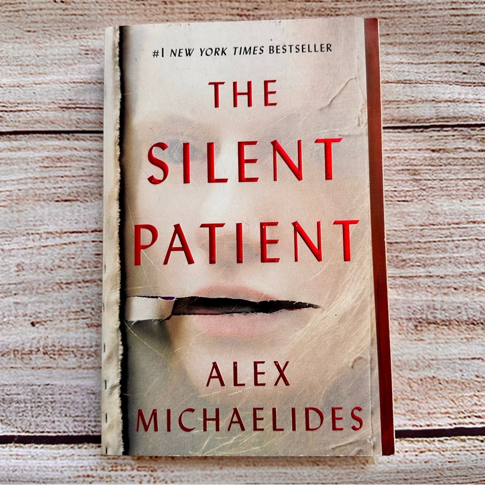 The Silent Patient Paperback Book by Alex Michaelides
